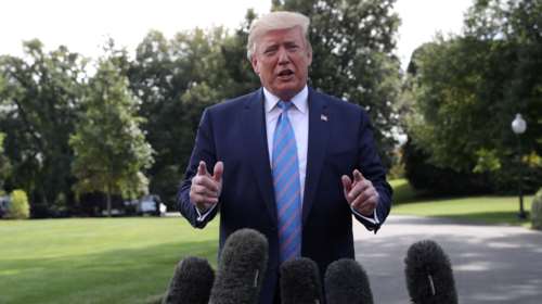 Tραμπ: Συμφωνήσαμε για το βοδινό αλλά όχι για τα αυτοκινητα