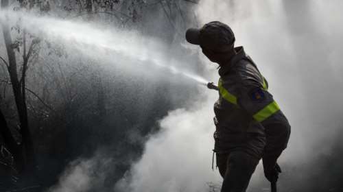 Απαγόρευση κυκλοφορίας σε δάση &amp; συνεχείς περιπολίες: 44 πυρκαγιές σήμερα