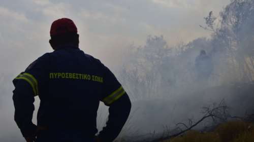 Τριάντα έξι πυρκαγιές σε όλη τη χώρα- Συνεχίζεται η μάχη σε Τιθορέα &amp; Ηλεία