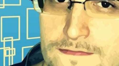 Η βιογραφία του Έντουαρντ Σνόουντεν κυκλοφορεί παγκοσμίως