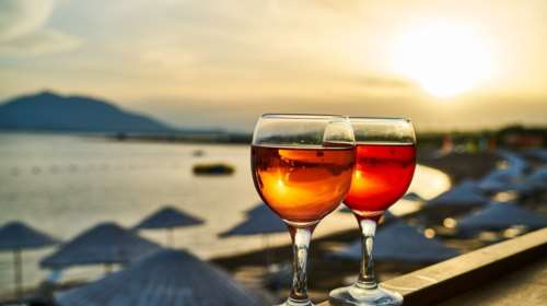 Καλοκαιρινό... σαφάρι της ΑΑΔΕ σε τουριστικές περιοχές