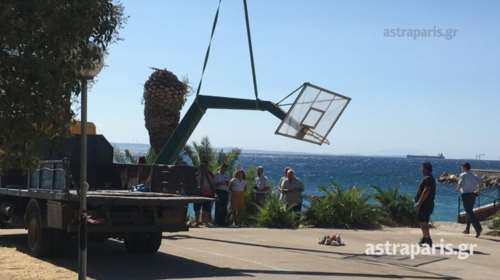 Απομακρύνθηκαν οι μπασκέτες από το γηπεδάκι της Δασκαλόπετρας (φωτό)