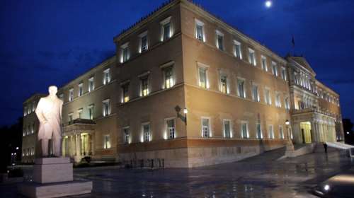 Γραφείο Προϋπολογισμού: Εφικτός αλλά με ρίσκο ο στόχος για πλεόνασμα 3,5%