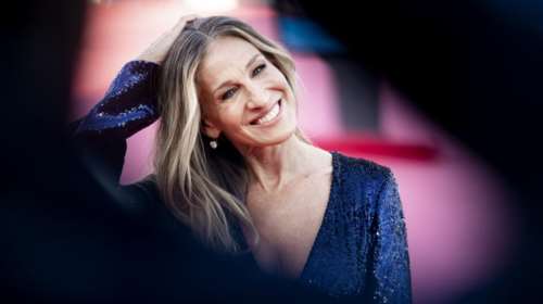 Η Σάρα Τζ.Πάρκερ "ρίχνει" στην αγορά το "Invivo X, SJP"