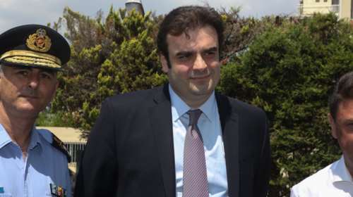 Γιατί δεν στάλθηκαν SMS του 112 για τη φωτιά στον Yμηττό