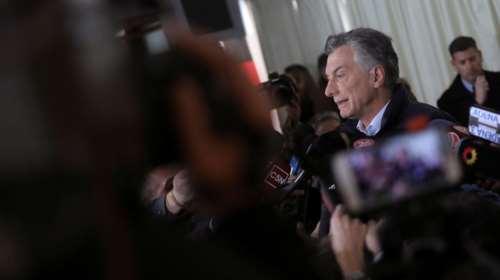 &quot;Μαύρη&quot; Δευτέρα στην Αργεντινή, στον απόηχο της ήττας Μάκρι