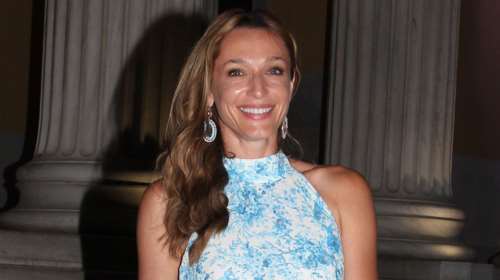 Κάτια Ζυγούλη: Αψεγάδιαστη με ολόσωμο μαγιό στις διακοπές της [φωτο]