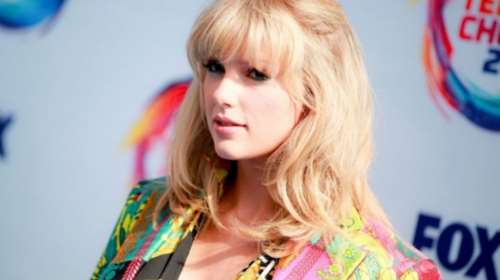 Η Τέιλορ Σουίφτ δώρισε 4 χιλιάδες δολάρια σε σπουδάστρια