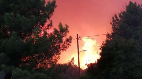 Σε ύφεση οι πυρκαγιές σε Κύθηρα και Σάμο