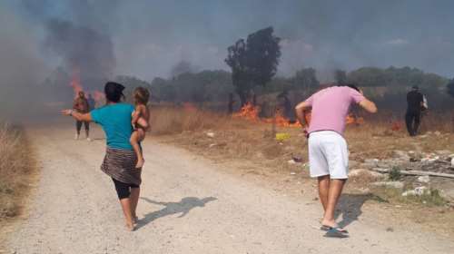 Υπό έλεγχο η φωτιά στην Κέρκυρα - Δεν κινδυνεύουν σπίτια