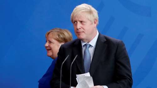 Ο Τζόνσον κλείνει τη Βουλή για να μην μπλοκάρoυν το Brexit