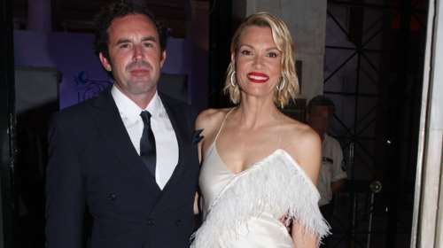 Η 4χρονη κόρη της Καγιά κάνει ιππασία με φόντο το ηλιοβασίλεμα [Εικόνες]