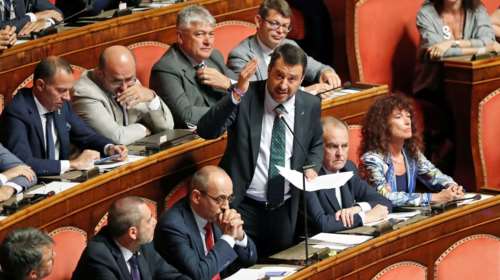 Νεα κυβέρνηση στην Ιταλία - Σε διαδήλωση καλεί ο Σαλβίνι