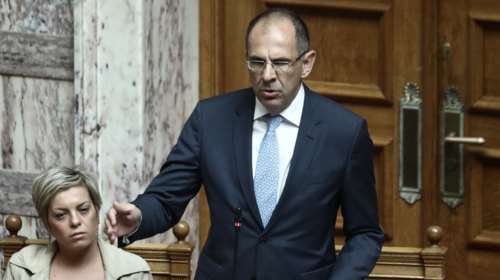 Νέα αντιπαράθεση στη Βουλή για το πακέτο διάσωσης της ΔΕΗ