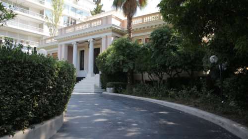 Συναγερμός για το προσφυγικό: Έκτακτο ΚΥΣΕΑ στο Μαξίμου