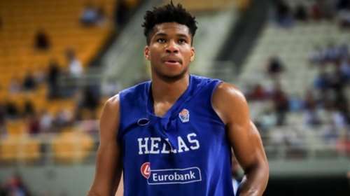 Γιάννης Αντετοκούνμπο: «Όλοι είμαστε παικταράδες... δεν υπάρχει ταβάνι»