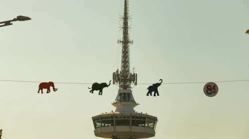 Εκατοντάδες ελεφαντάκια στον ουρανό της Θεσσαλονίκης