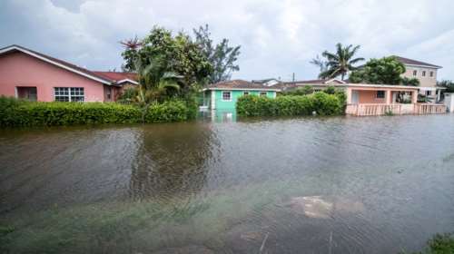 Τυφώνας-τέρας ο Ντόριαν: 5 νεκροί στις Μπαχάμες