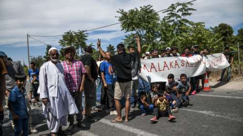 Μαλακάσα: Διαμαρτυρία μεταναστών στον παράδρομο της Εθνικής