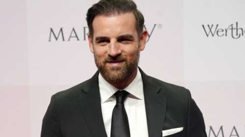 Ο Μέτσελντερ υπό έρευνα για παιδική πορνογραφία