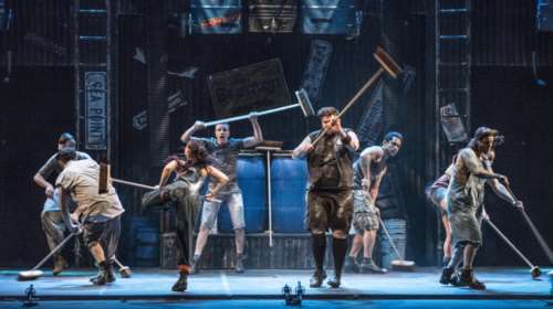 Παίξε μουσική με ότι βρεις μπροστά σου μαζί με τους STOMP