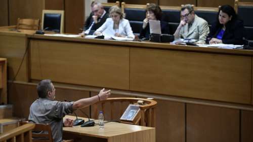 Δίκη Χρυσής Αυγής: Προκλητική απολογία κατηγορούμενου