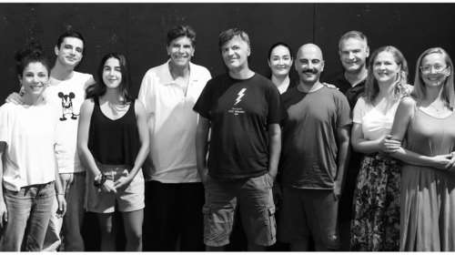 Γιάννης Μπέζος και Φοίβος Δεληβοριάς συναντούν το Ράφτη Κυριών