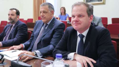 Αντιπαράθεση κυβέρνησης - ΣΥΡΙΖΑ για το μετρό Θεσσαλονίκης