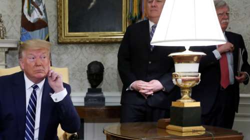 Τραμπ: Πέντε υποψήφιοι για τη θέση του Μπόλτον