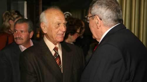 Τα μηνύματα των πολιτικών για τον θάνατο του Αντώνη Λιβάνη