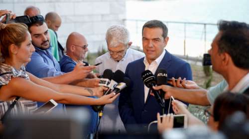 Tσίπρας: Επιστρέψαμε στην κανονικότητα της διαπλοκής