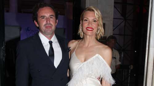 Η κόρη της Καγιά είναι πανέμορφη και ολόιδια με τη μαμά της [Εικόνες]