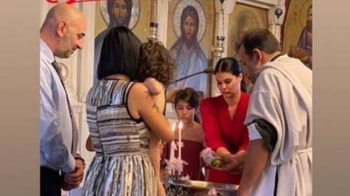 Η Κατερίνα Τσάβαλου βάφτισε την κόρη της με νονούς Αϊβάζη - Κορινθίου[φωτο]