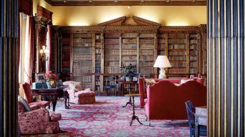 Ζήσε σαν λόρδος: Το Downton Abbey στη λίστα του Airbnb