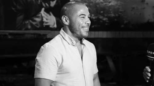 Mιχάλης Ζαμπίδης: Ερωτεύτηκε την κούκλα υπάλληλό του -Η πρώτη τους εμφάνιση