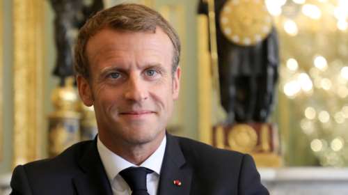 Ομολογία Μακρόν ότι η κρίση των «κίτρινων γιλέκων» του έκανε «καλό»