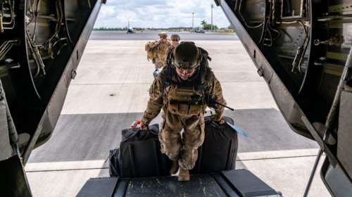 Eπιπλέον στρατεύματα στον Κόλπο στέλνουν οι ΗΠΑ