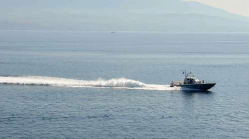 Τραγωδία στις Οινούσσες: Νεκρό 4χρονο και βρέφος σε ναυάγιο με πρόσφυγες