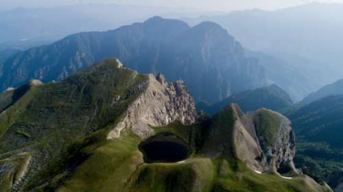 Πάπιγκο: Έρευνες για αστυνομικό που γλίστρησε σε γκρεμό