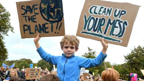 Η ομιλία της Γκρέτα εμπνέει τις διαδηλώσεις για το κλίμα
