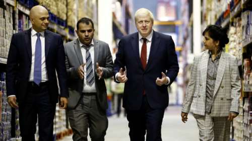 Τζόνσον: Δεν έχω αγγίξει με ανάρμοστο τρόπο την δημοσιογράφο