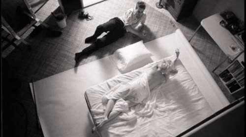 Σε δημοπρασία, η κάμερα της φωτογράφισης «In Bed With Marilyn Monroe»