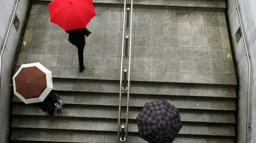 Συννεφιά με τοπικές βροχές &amp; θερμοκρασία στους 26 βαθμούς