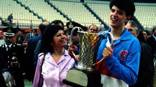 Μπίσερκα Πέτροβιτς: «Ο Ντράζεν έβλεπε το μπάσκετ ως τον πρώτο του έρωτα»