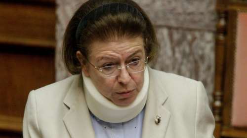 Τροχαίο ατύχημα είχε η υπουργός Πολιτισμού Λ.Μενδώνη