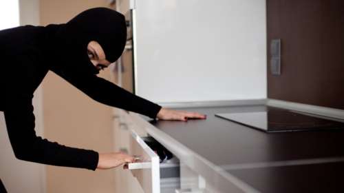 Τριαντάχρονος και 64χρονος ρήμαζαν σπίτια στο Ηράκλειο