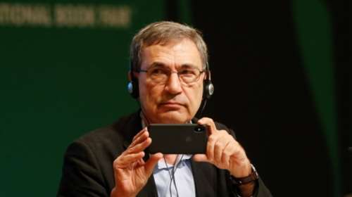 Ορχάν Παμούκ: Ο Ερντογάν ας λύσει το Κουρδικό με διάλογο και όχι με πόλεμο