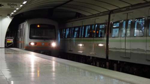 Στάσεις εργασίας σε μετρό, ηλεκτρικό και τραμ την Πέμπτη