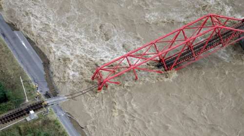 Ιαπωνία: Τουλάχιστον 23 νεκρούς άφησε πίσω του ο τυφώνας Χαγκίμπις