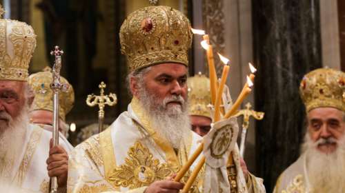 Ιερώνυμος: Ο Κύριος μας ζητάει να είμαστε ενωμένοι